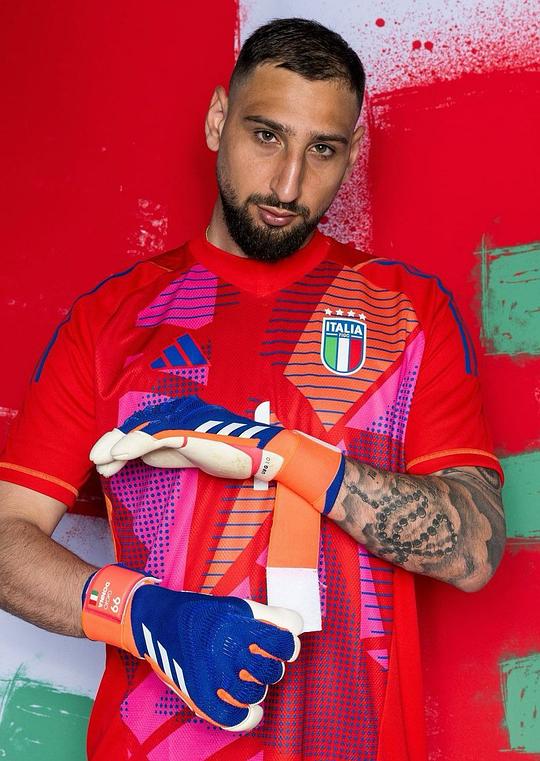 詹路易吉·唐纳鲁马 Gianluigi Donnarumma