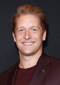 麦迪逊·艾恩利 Madison Ainley