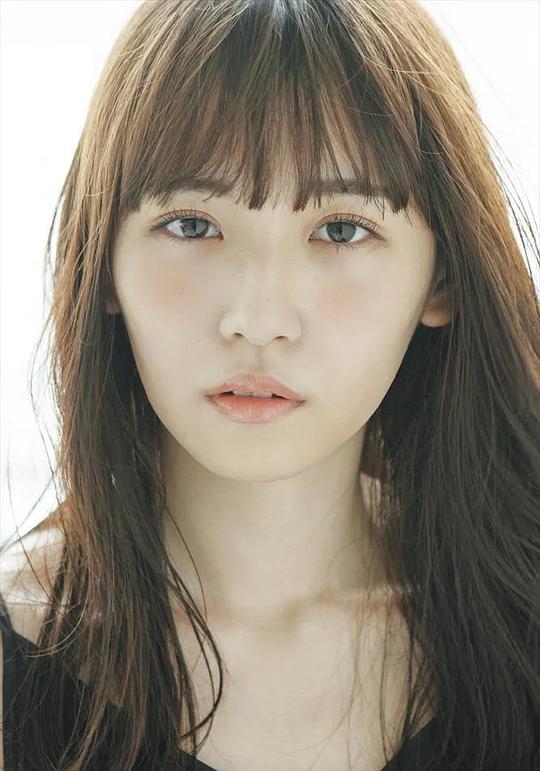 浅川梨奈 Nana Asakawa