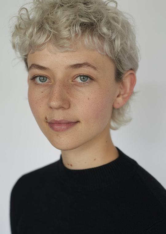 艾伦·罗伯逊 Ellen Robertson