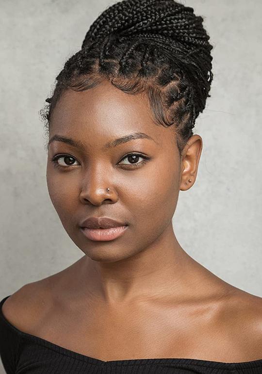 德娅·J·鲍恩斯 Déja J. Bowens