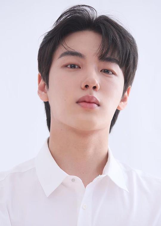 尹贤秀 Hyunsoo Yoon