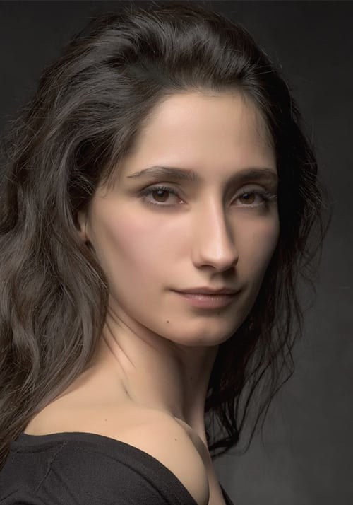 尼利·尔东梅斯 Nilay Erdönmez