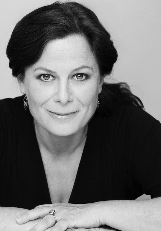 卡米拉·本迪克斯 Camilla Bendix