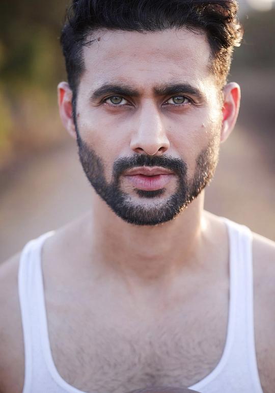弗雷迪·达鲁瓦拉 Freddy Daruwala