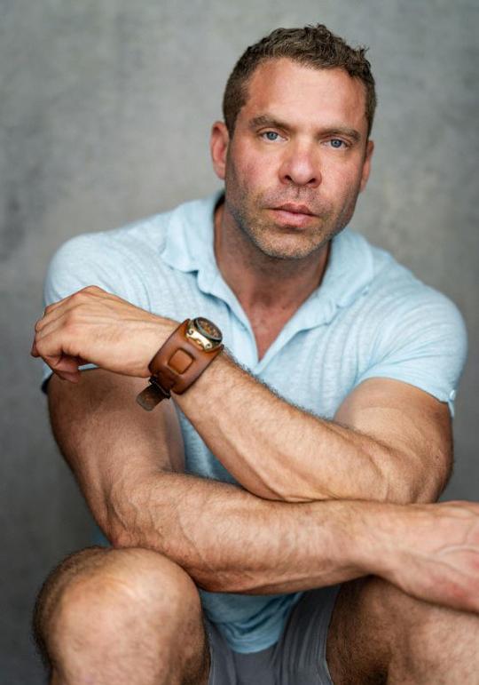 亚当·巴兹尔 Adam Basil