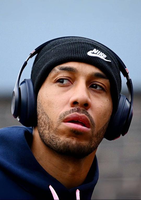 皮埃尔-埃梅里克·奥巴梅扬 Pierre-Emerick Aubameyang