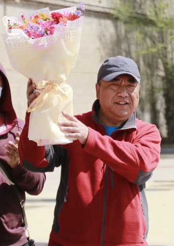 卢宏义 Hongyi Lu