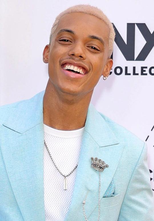 贾巴里·班克斯 Jabari Banks