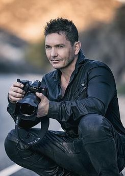 T·J·斯科特 T.J. Scott