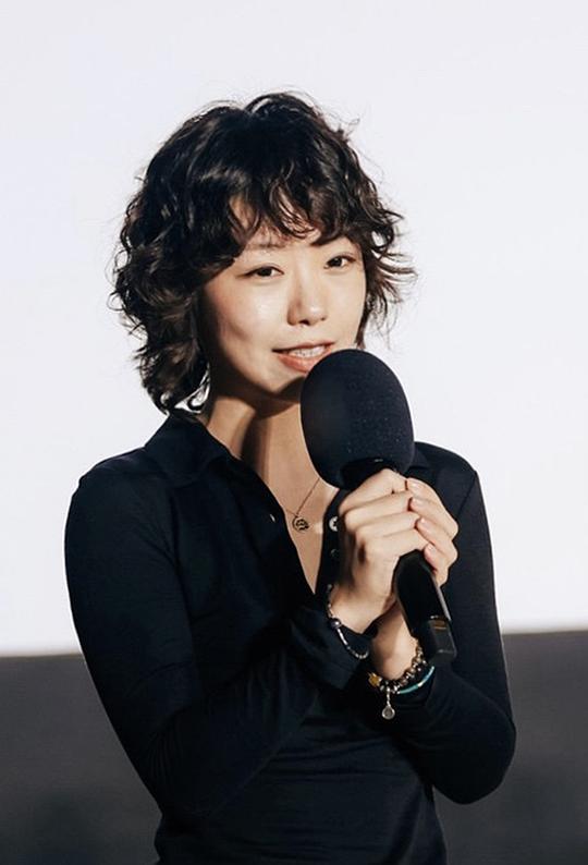 朱心亦 Xinyi Zhu