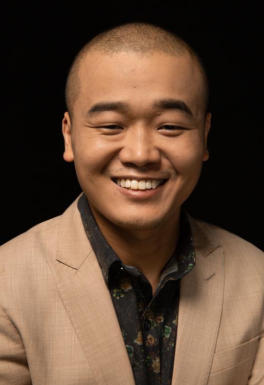 谢毅 Yi Xie