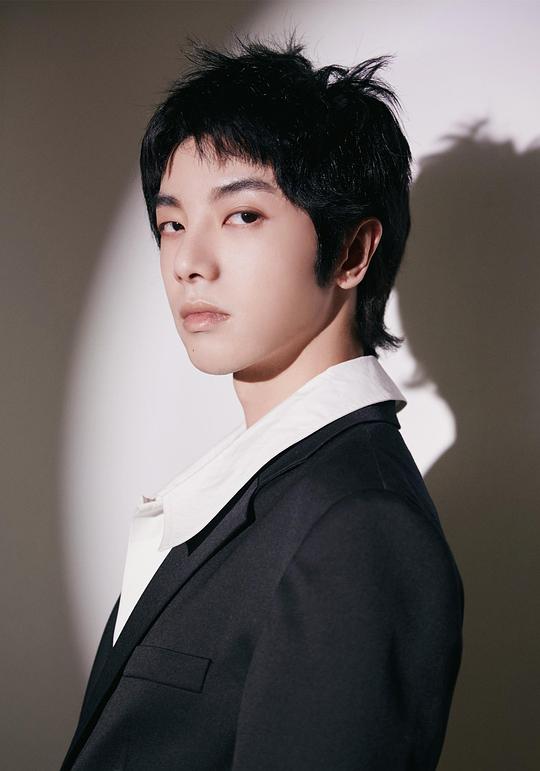 华晨宇 Chenyu Hua