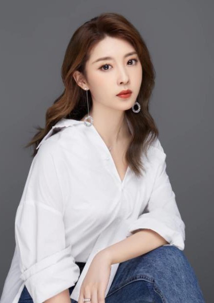 张睿婷 Ruiting Zhang