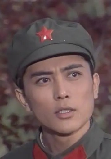 卢君 Jun Lu