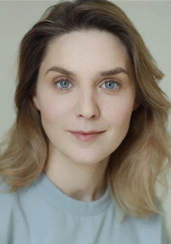 安娜·埃什琴科 Anna Eshchenko
