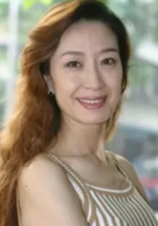 滕英 Ying Teng
