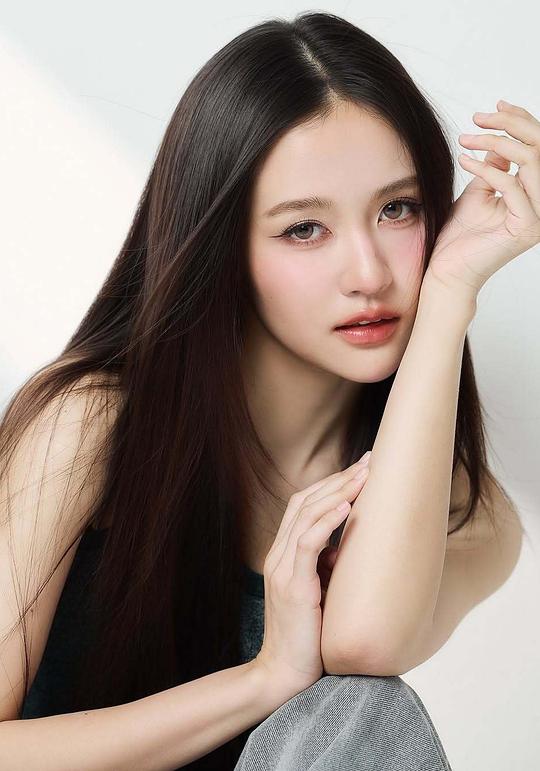 妮查·琵雅瓦塔纳农 Nicha Piyawattananon