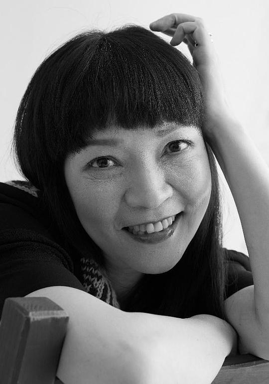 虹影 Hong Ying