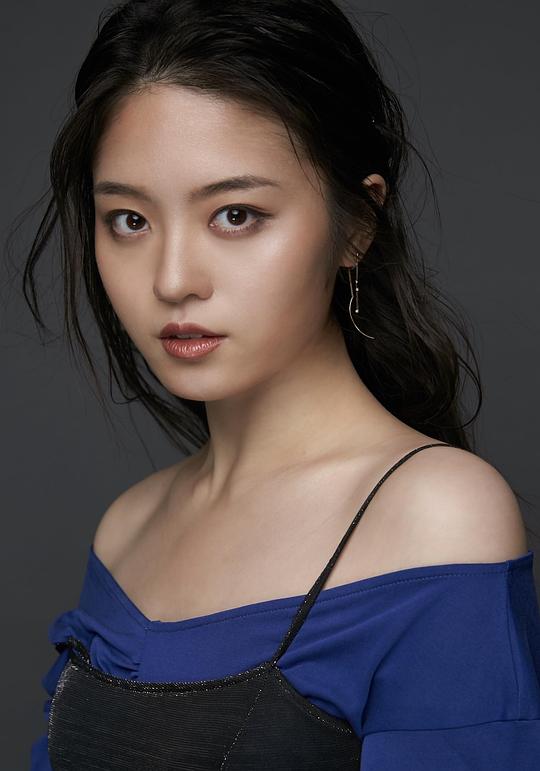 卢娜·藤本靜 Luna Fujimoto