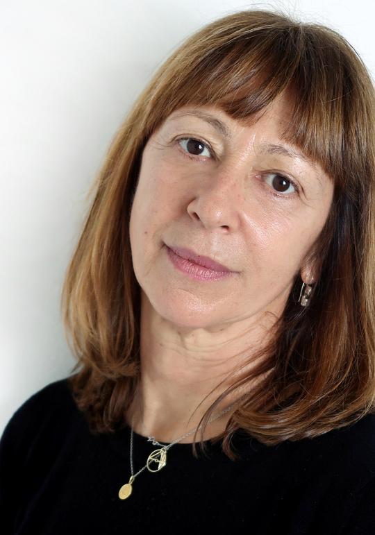 安娜·布斯托夫 Ana Bustorff