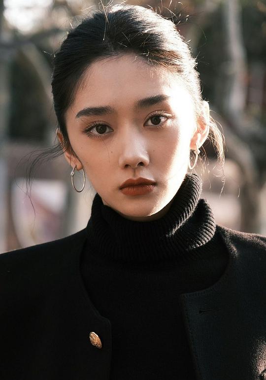 王影璐 Yinglu Wang
