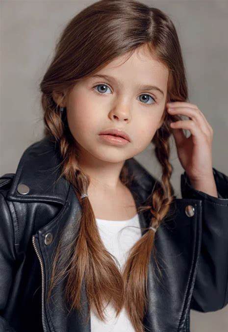 波琳娜`贝洛娃 Polina Belova