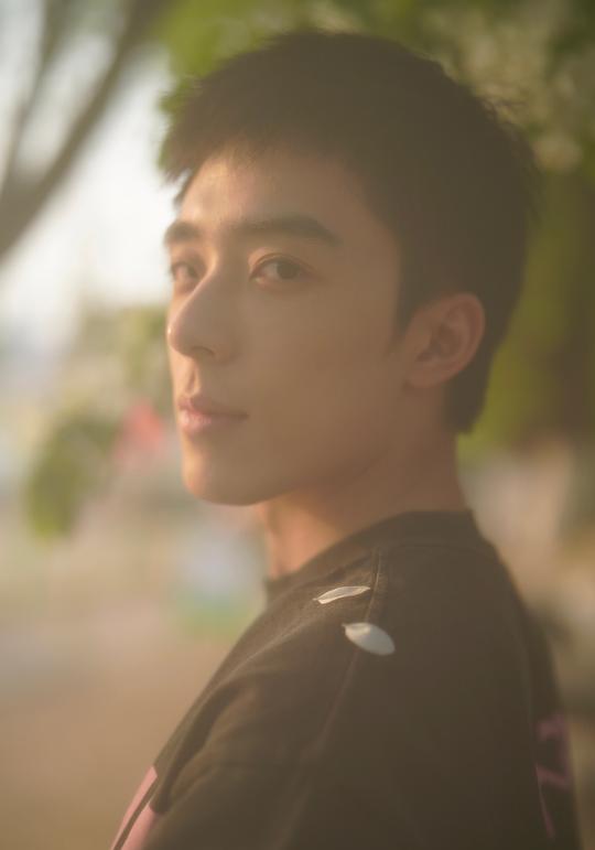 姚星灏 Xinghao Yao