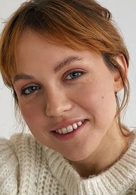 塔季扬娜·谢列布连尼科娃 Tatyana Serebrennikova