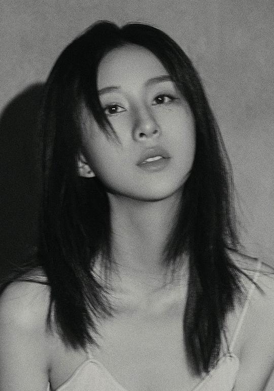 夏凡茵 Fanyin Xia