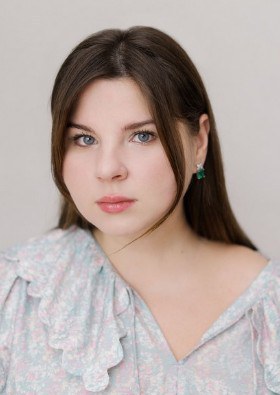 尤利娅·塞琳娜 Yuliya Serina