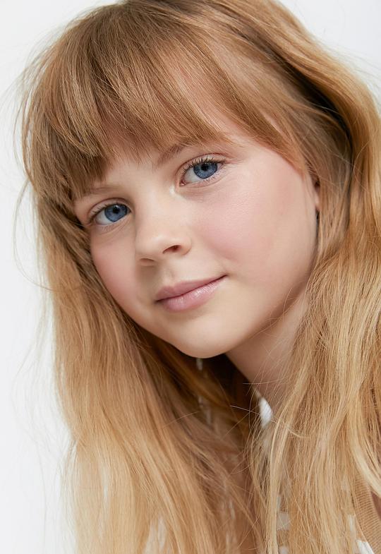 莉莲·塔迪 Lillian Tardie