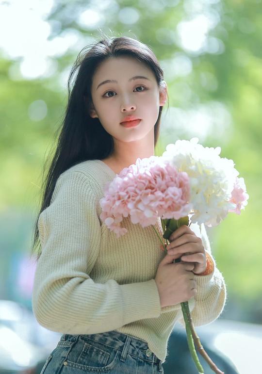 王朱悦 Zhuyue Wang