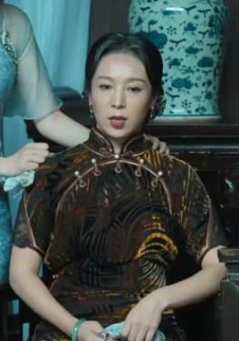 富丽娜 Lina Fu