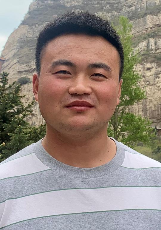 武赟志 Yunzhi Wu