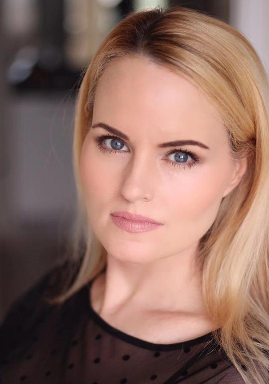 迪安娜·瑞谢尔 Deanna Rashell