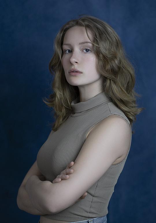卡娅·托夫特·洛霍尔特 Kaya Toft Loholt