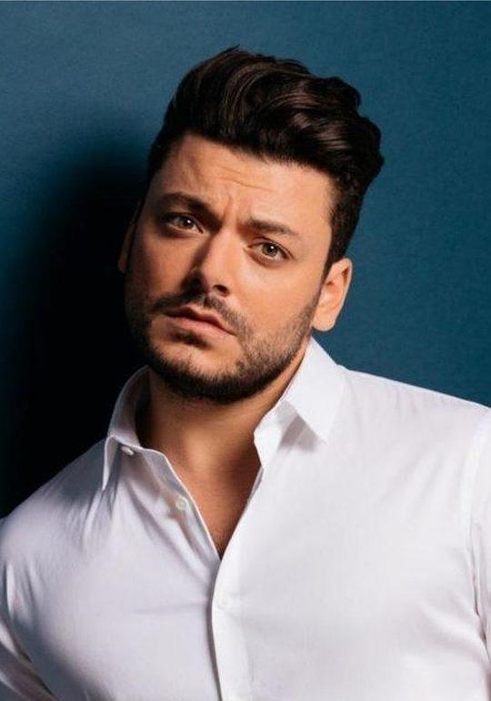 凯文·亚当斯 Kev Adams