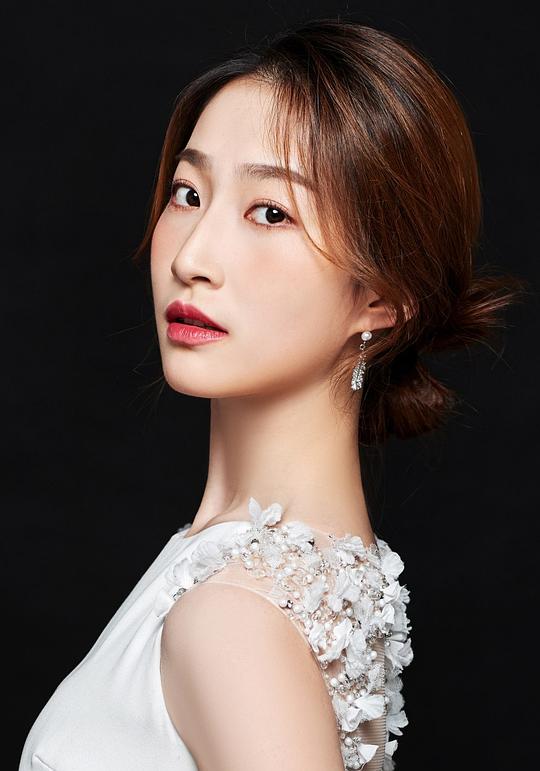 赵青怡 Qingyi Zhao