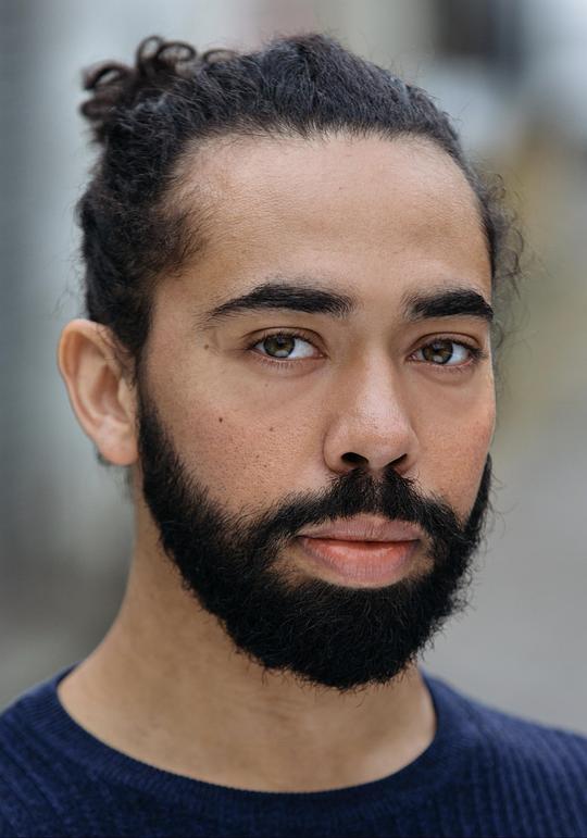 朱利安·劳埃德·帕特恩 Julian Lloyd Patten