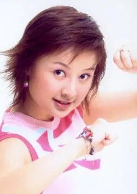 雷君君 Junjun Lei