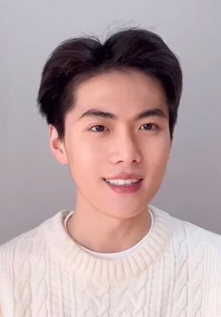 刘泳辰 Yongchen Liu