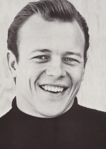 达尔·罗宾森 Dar Robinson