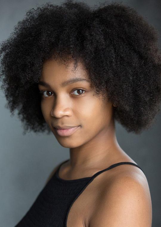 贝塔尼·安东尼亚 Bethany Antonia