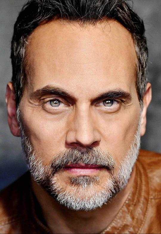 托德·斯塔什维克 Todd Stashwick