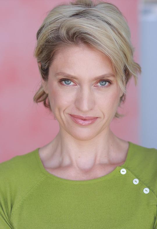 莎拉·德米斯特 Sarah Demeestere