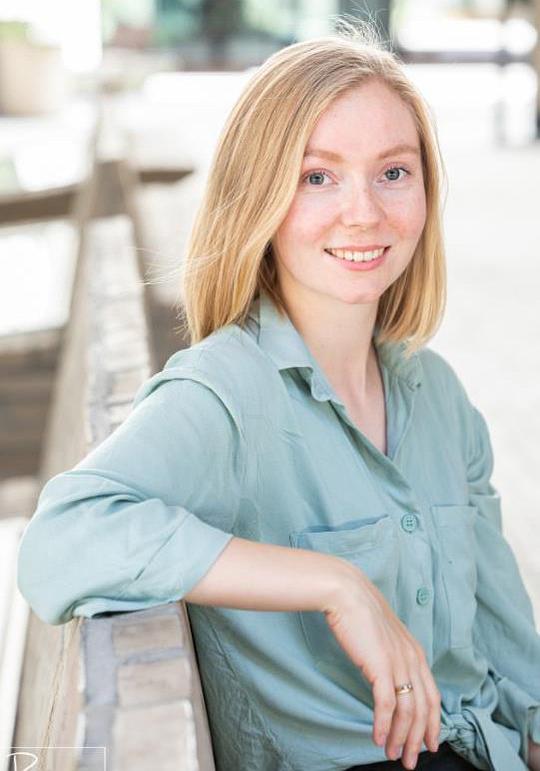卡洛琳·维多利亚·斯莱滕·加万格 Karoline Viktoria Sletteng Garvang