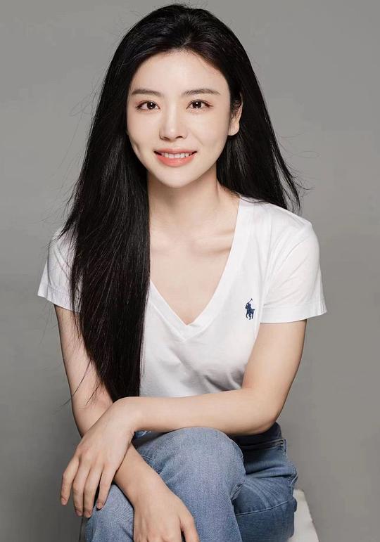杨子菲 Zifei Yang