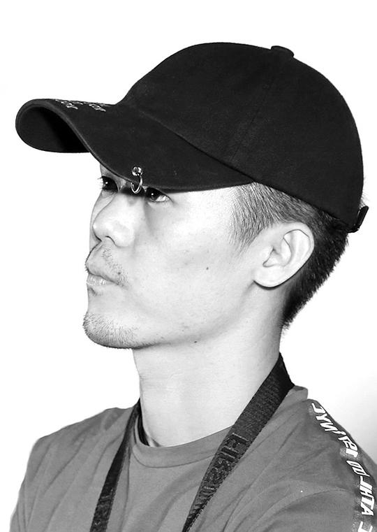 方亮 Liang Fang