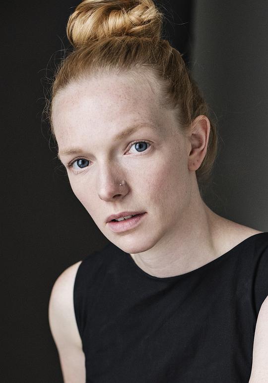 卡罗莱娜·梅因 Carolina Main